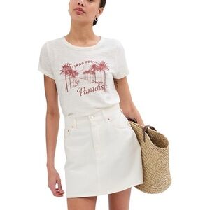 - NWT! Gap T-Shirt size M